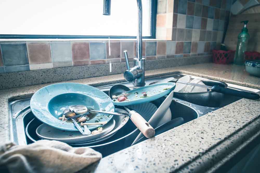 dirty kitchen sink